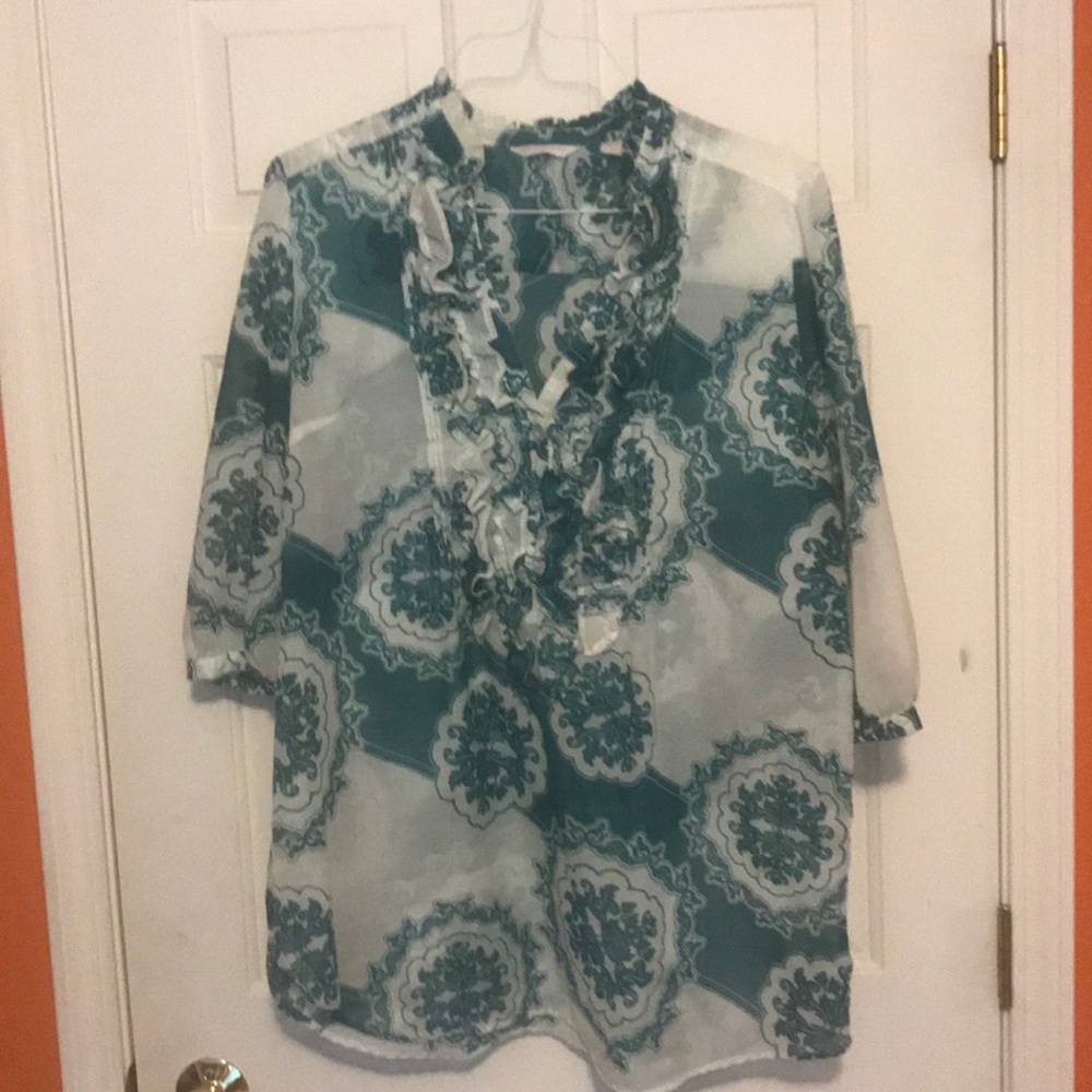 Beautiful gauze blouse